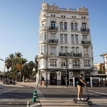 아파트호텔 Amazinn Places Casa Calabuig Atico Marina Real - No Ascensor- 발렌시아